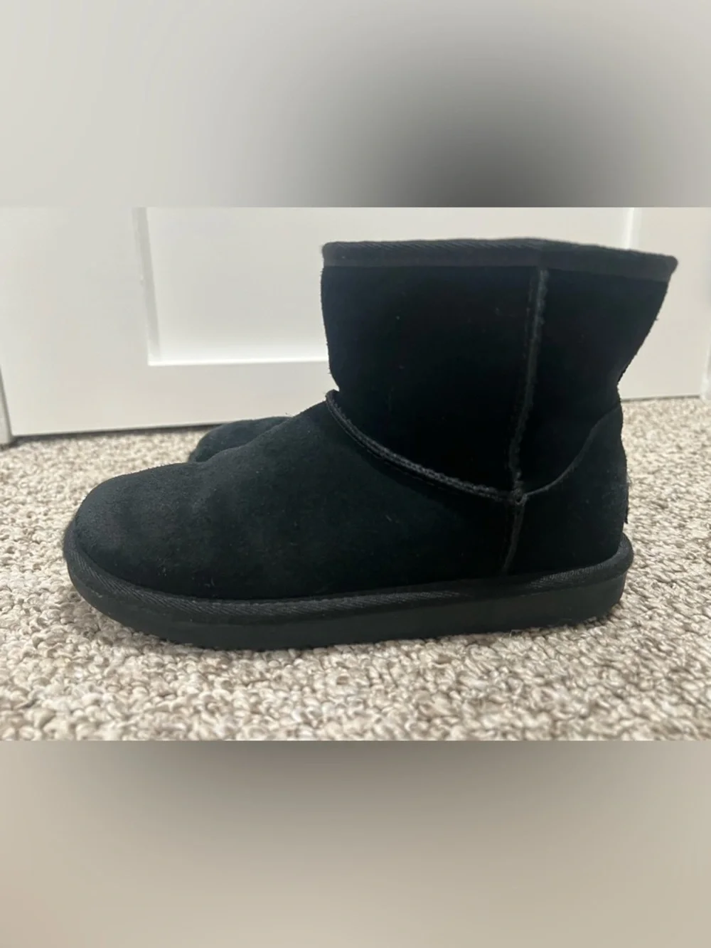 Koolaburra by UGG Kids Black Mini Boots Zip Back Cozy Winter size 1